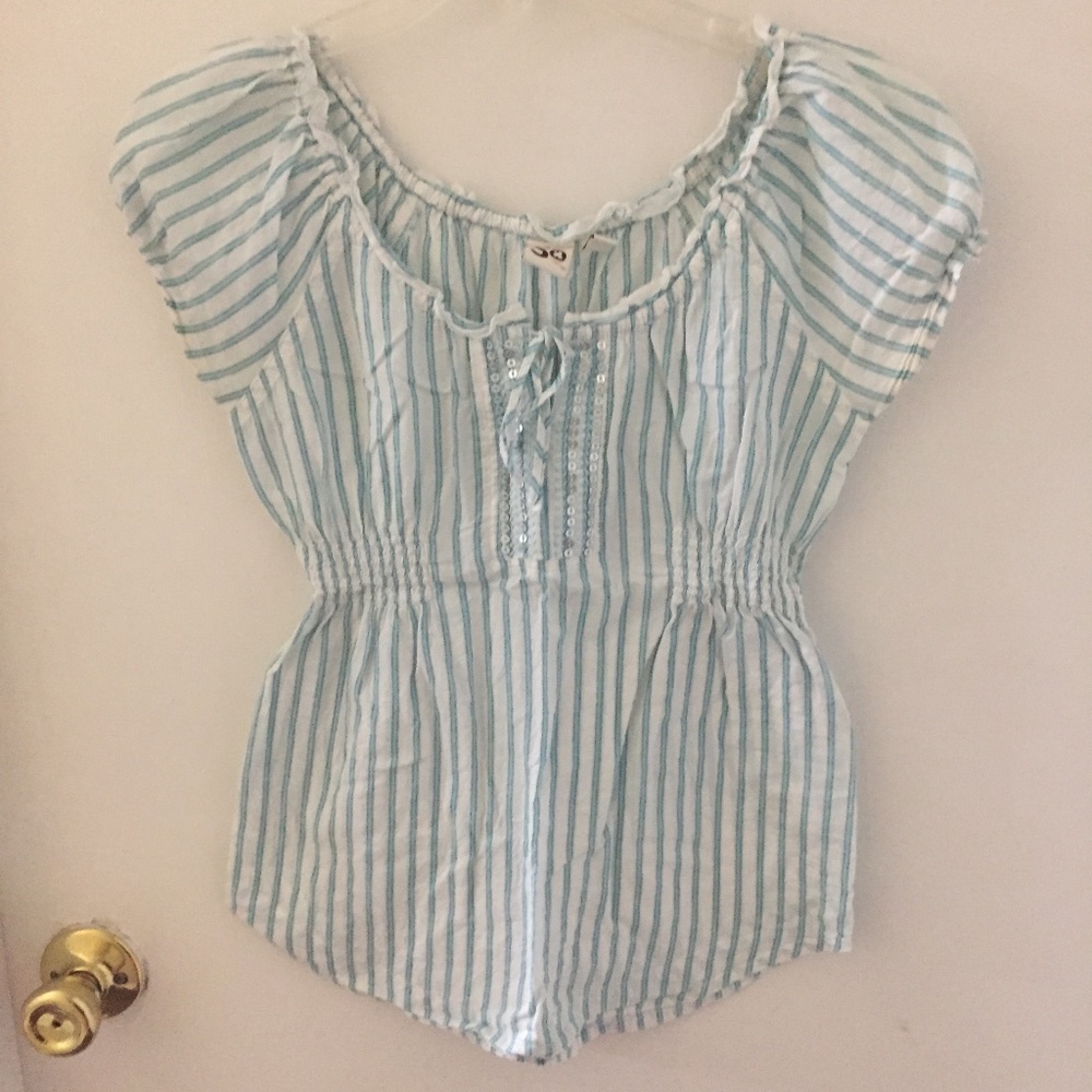 SO Juniors Babydoll Blouse Size S Light Blue